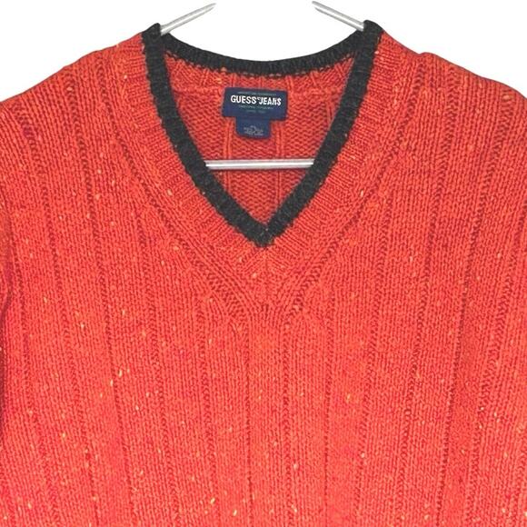 GUESS 100% Wool Black Trim V-Neck Pullover Sweater in‎ Red-Size XL - Picture 2 of 5